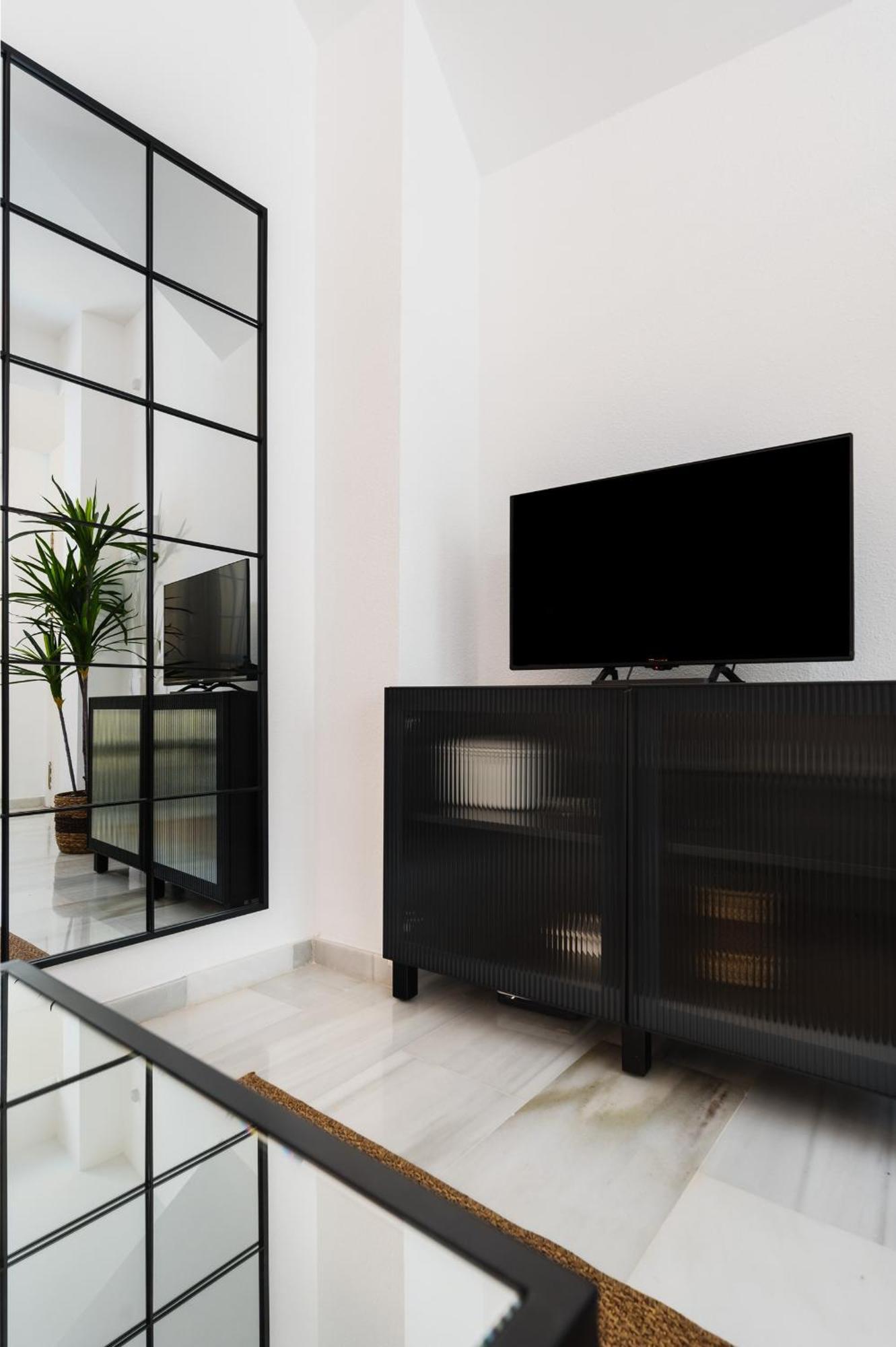 Apartamento San Román. Disfrutar Un Sevillano Más Sevilha